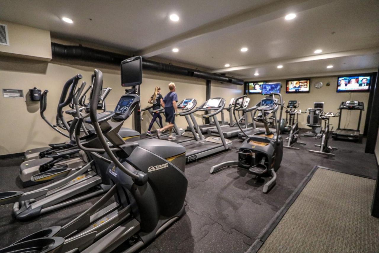 Mammoth Green 118 Located On Sierra Star Golf Course, Private Patio, Summer Pool Condo Mammoth Lakes Buitenkant foto