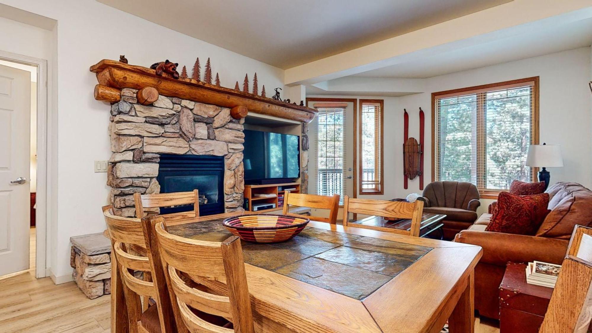 Mammoth Green 118 Located On Sierra Star Golf Course, Private Patio, Summer Pool Condo Mammoth Lakes Buitenkant foto